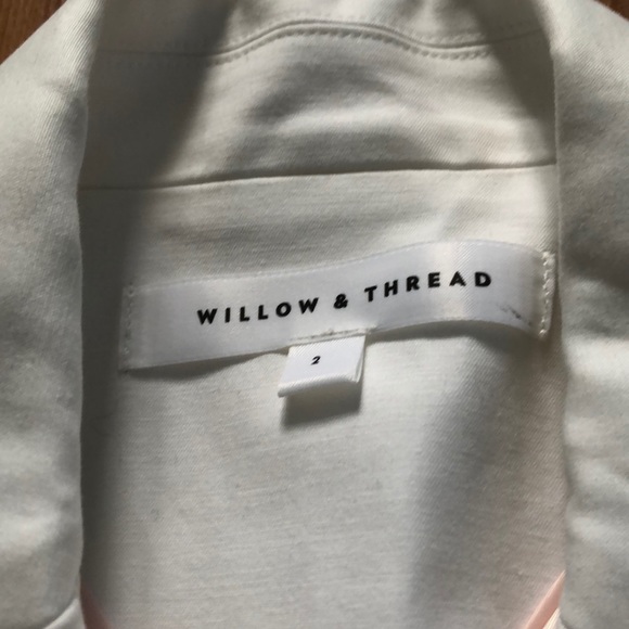 Women’s White Blazer - Picture 4 of 6